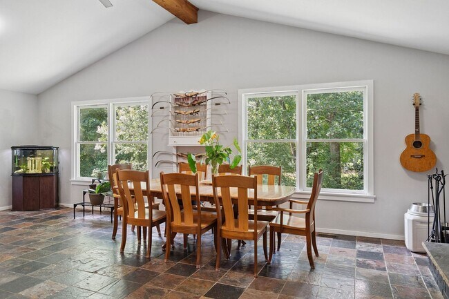 Building Photo - Gated versatile lifestyle property tucked into the heart of Tennessee’s most scenic countryside
