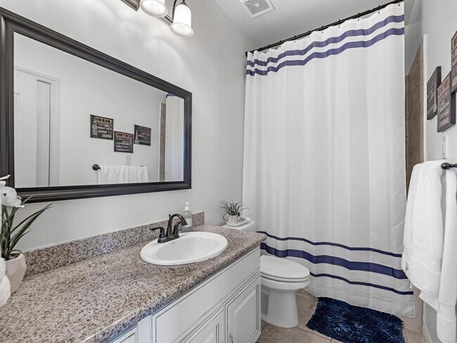 Building Photo - 19003 Cove Manor Dr