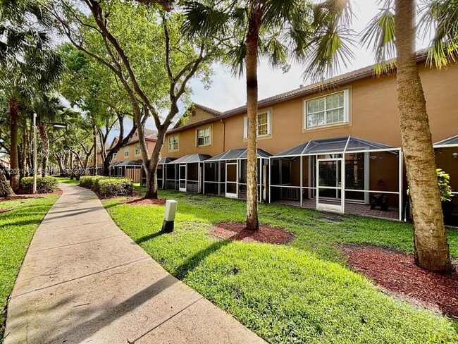 Building Photo - 1498 Barcelona Way