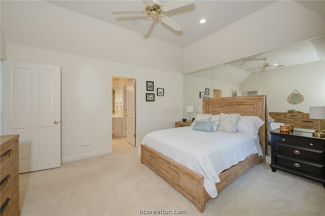 Building Photo - 4776 Stonebriar Cir