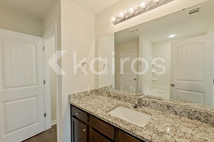 Building Photo - 107 St Matthew Wy