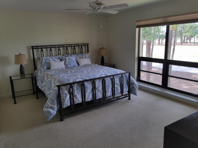 Building Photo - 326 Brackenwood Cir