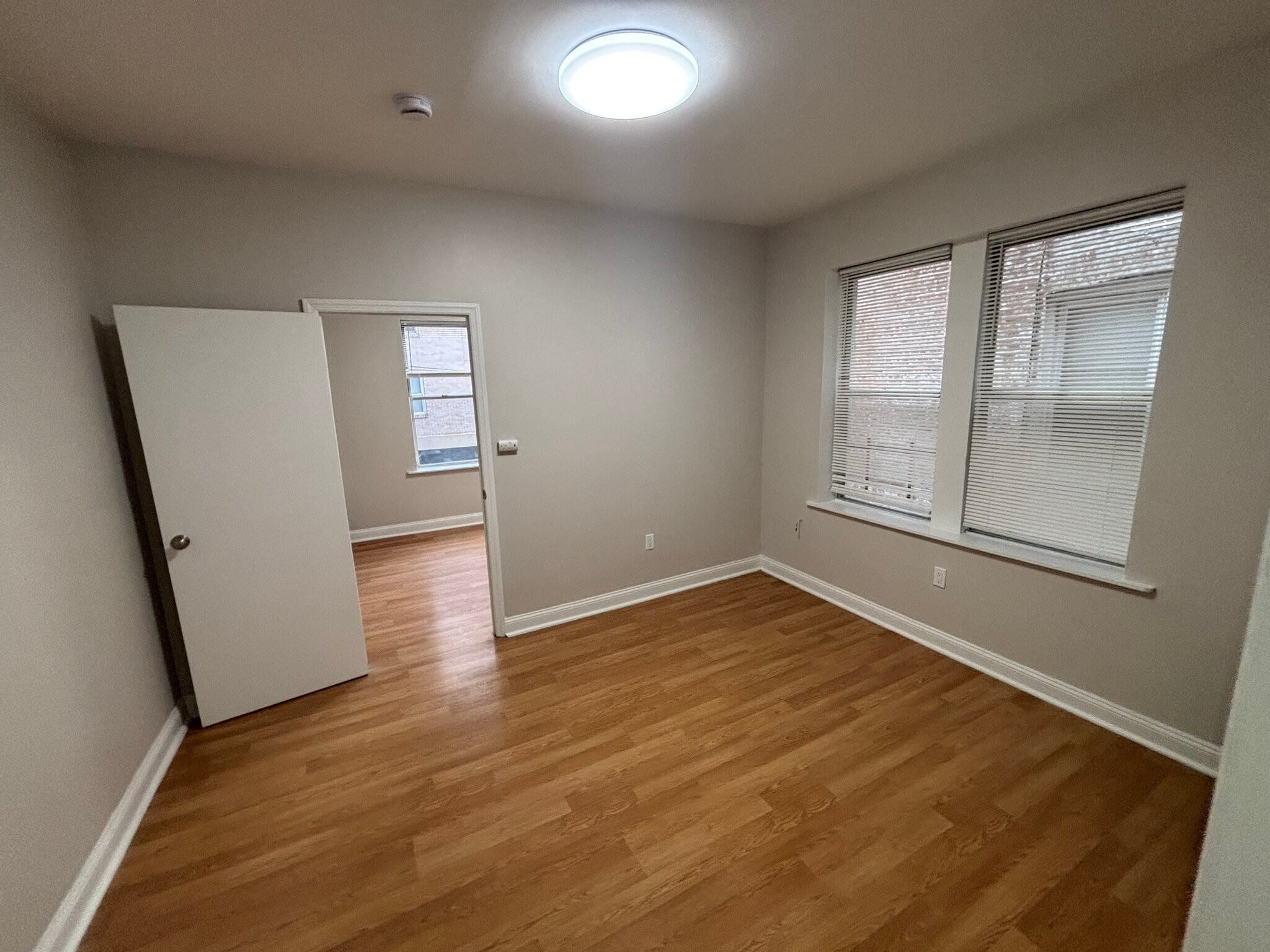 Building Photo - 332 61st St