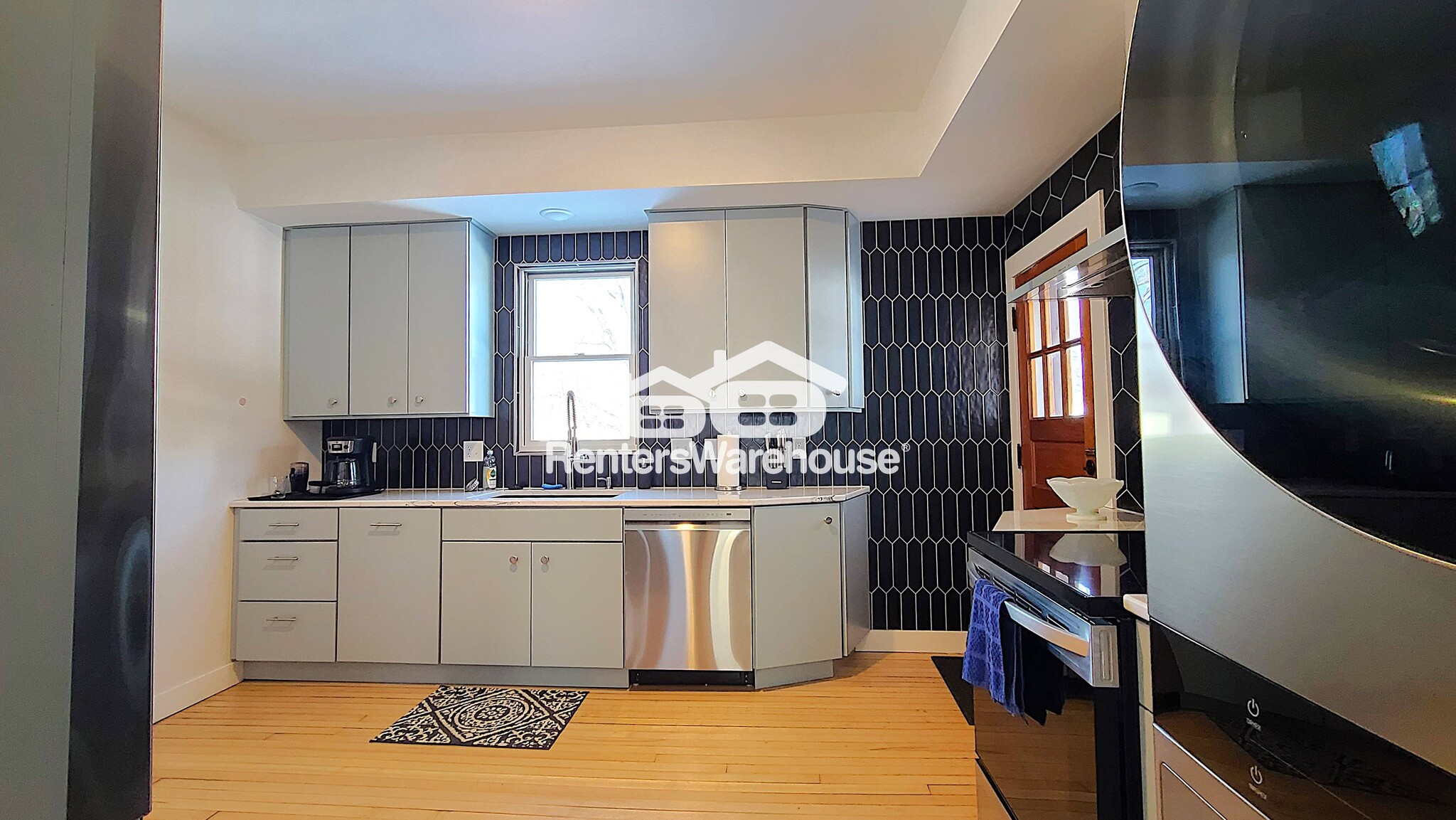 Building Photo - 1026 3rd St