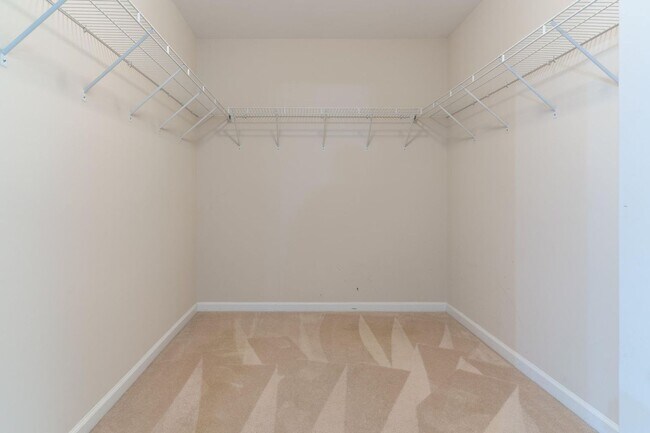 Building Photo - 5005 Brownhare Ct