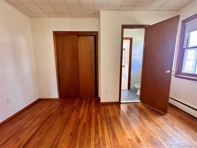 Building Photo - 10 Smith St