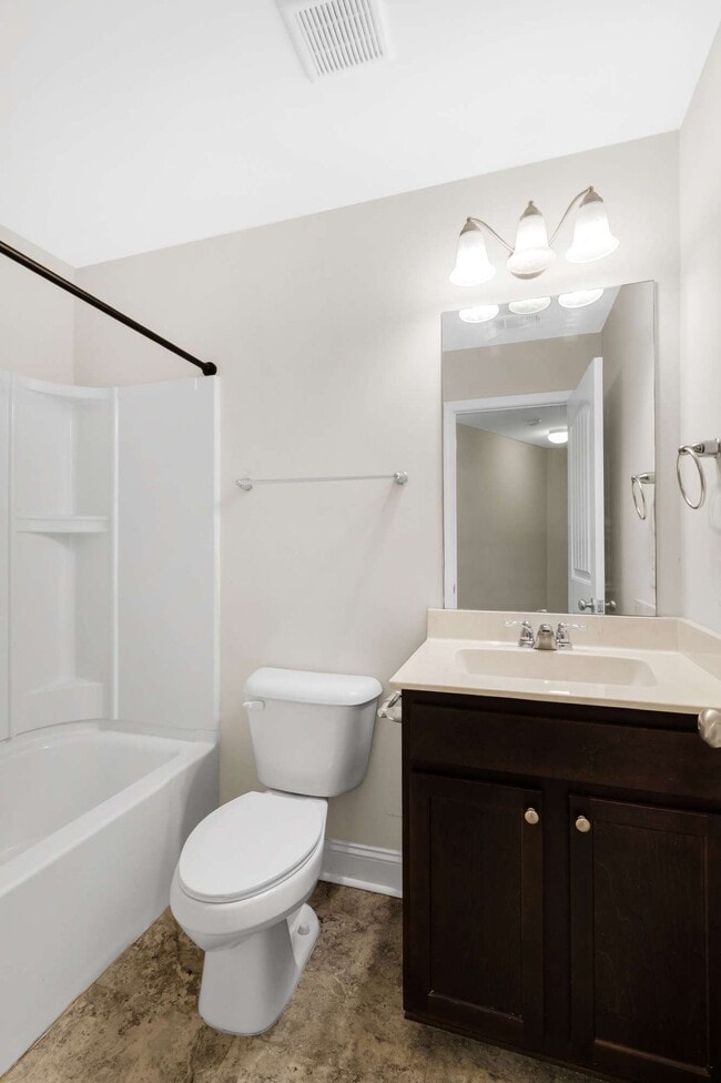 Building Photo - 511 Ferguson Ln