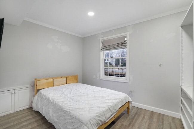 Building Photo - 8722 Falkstone Ln