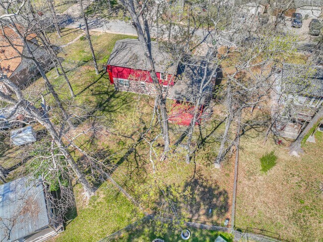 Building Photo - 25634 Chestnut Ln