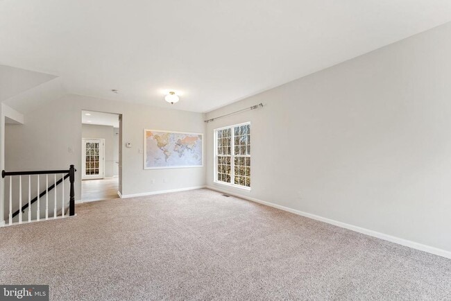 Building Photo - 1099 Longview Ln