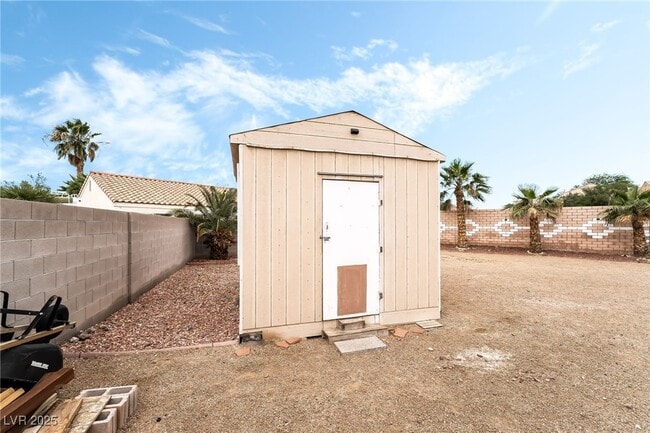 Building Photo - 780 Salt Flats Cir