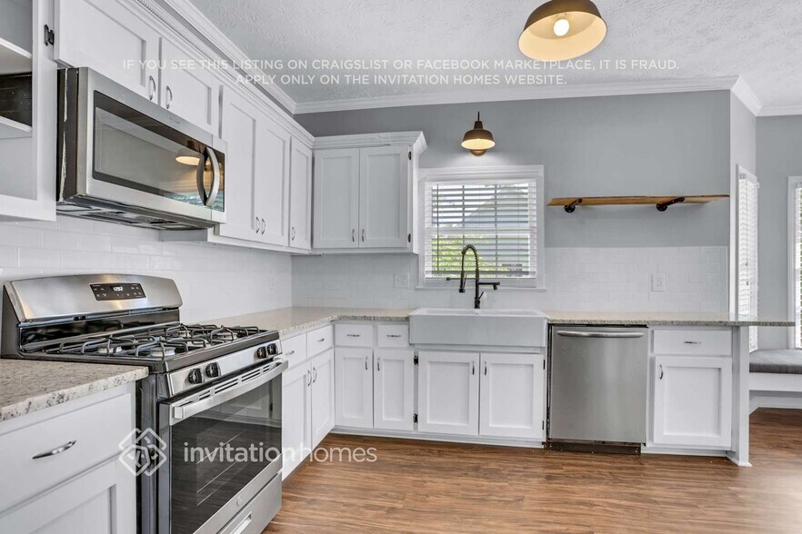 Building Photo - 1201 Springmont Ct