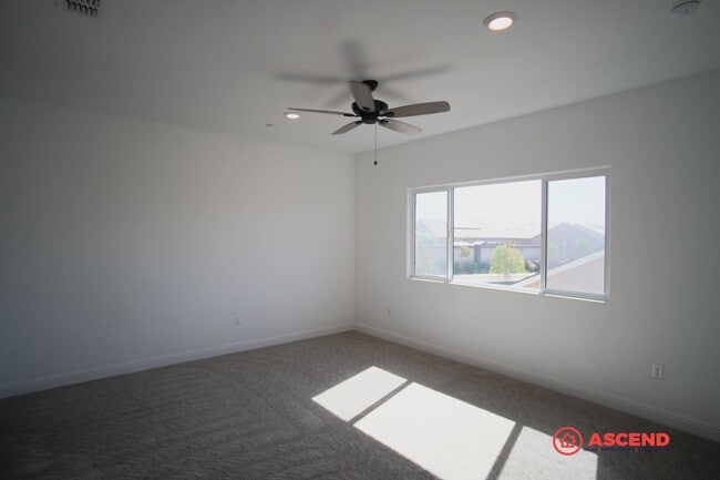 Building Photo - Stunning Home in Gossamer Grove!