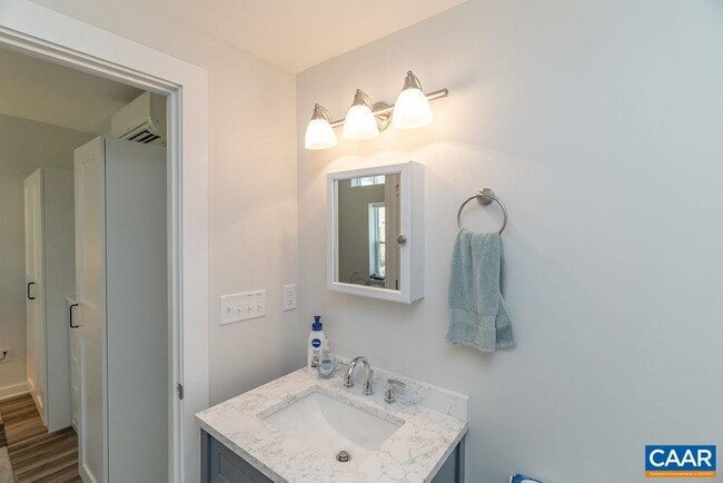 Building Photo - 1403 Burgess Ln