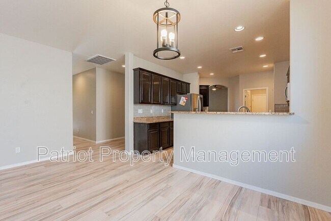 Building Photo - 329 S 172nd Dr