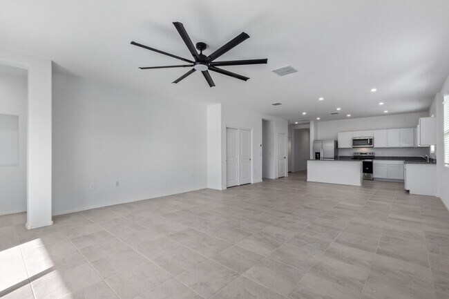 Building Photo - Beautiful 5-Bed Dream Home in The Village at Copper Basin