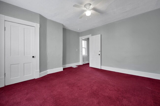 Building Photo - Charming 2 Bedroom, 2-Bath Home in Columbus’s South Side