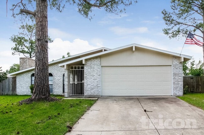 Building Photo - 5655 Hardwood Forest Dr