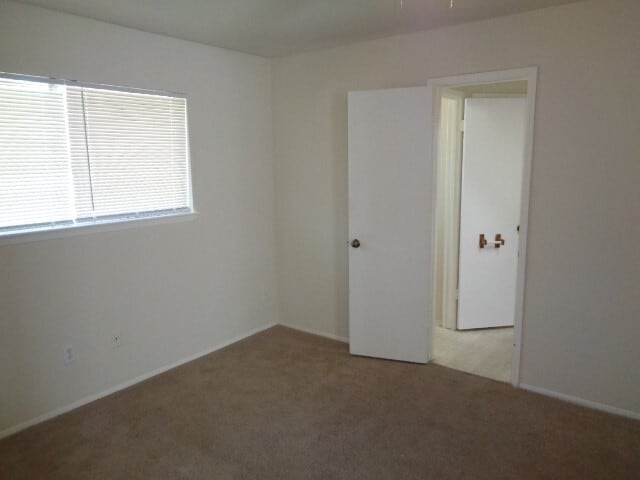 Building Photo - 15426 Swan Creek Dr