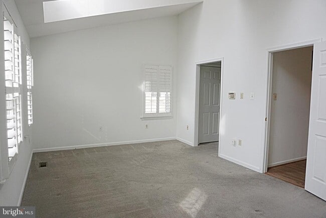 Building Photo - 12103 Gatewater Dr