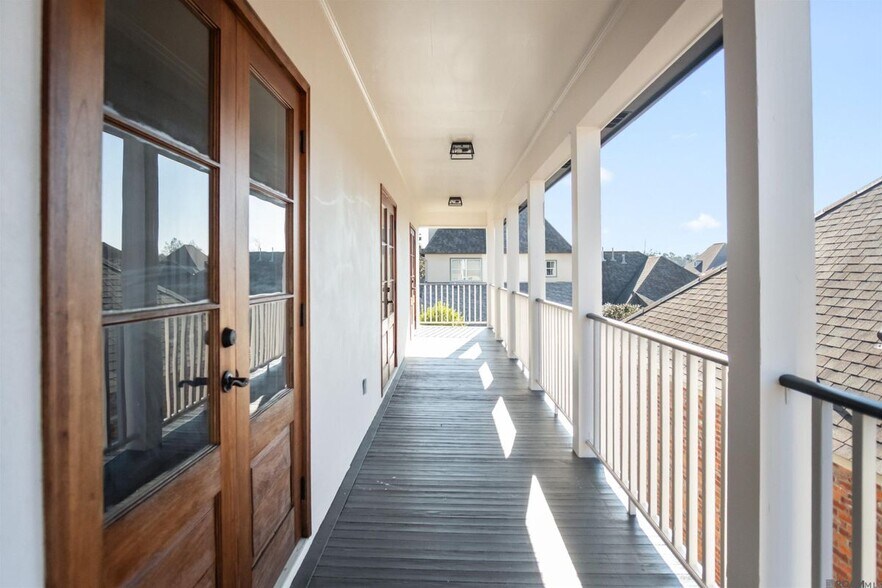 Building Photo - 1642 Ruelle De Grace Dr