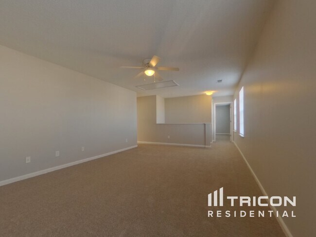 Building Photo - 386 Fox Trot Dr