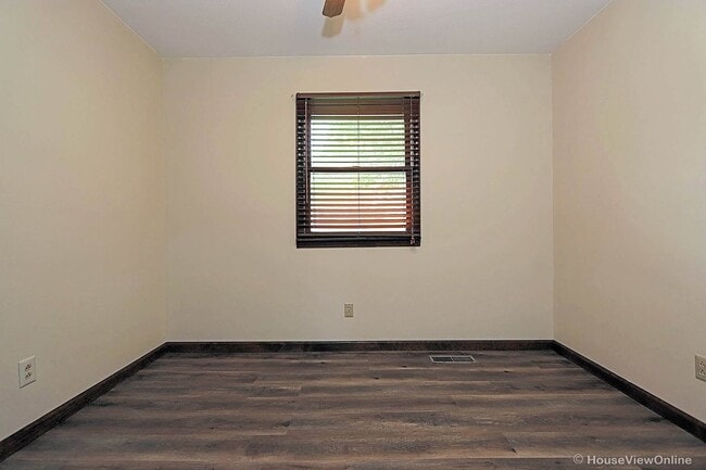 Building Photo - House in Cape Girardeau