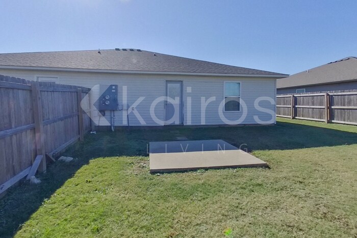 Building Photo - 3903 Thomas St