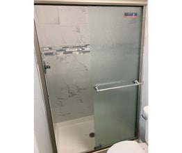 Building Photo - 4310 Ridgewood Ave