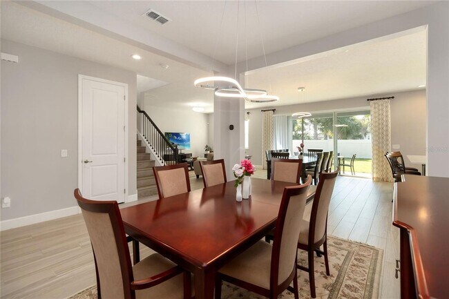 Building Photo - 3663 Arbordale Lp