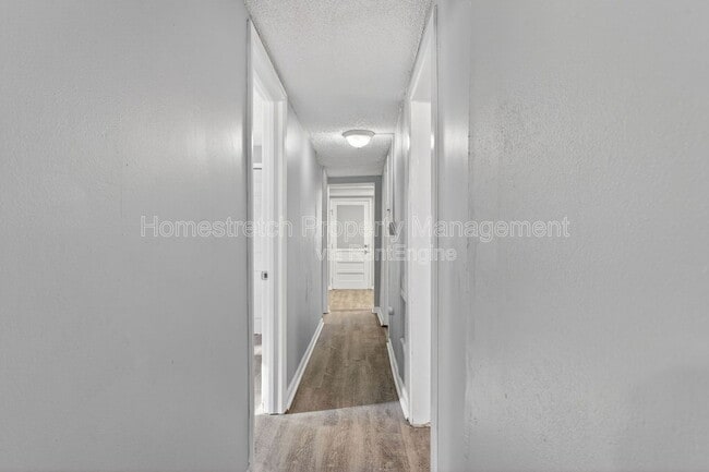 Building Photo - 5459 Hamilton Ave