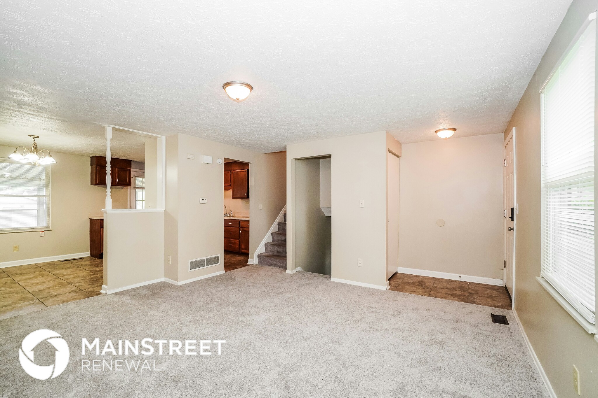 Building Photo - 4166 Clayridge Ln