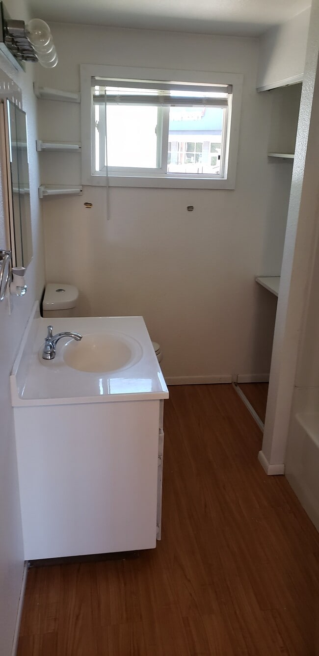 Building Photo - 525 W Twilight Ct