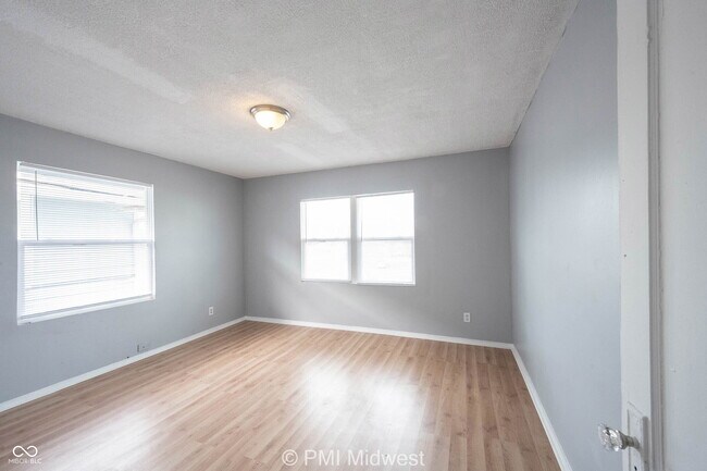 Building Photo - 3413 N Capitol Ave