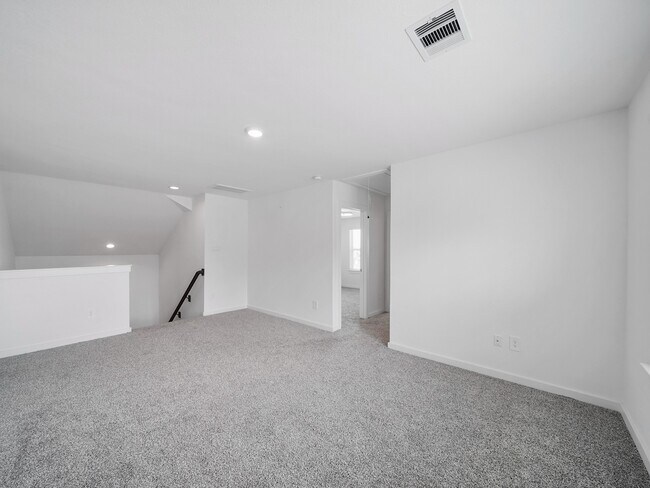 Building Photo - 14379 Sweet Mdw Trl