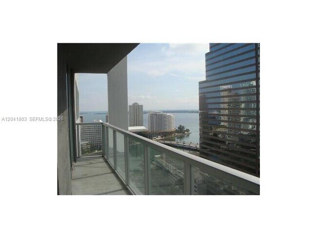 Building Photo - 500 Brickell Ave