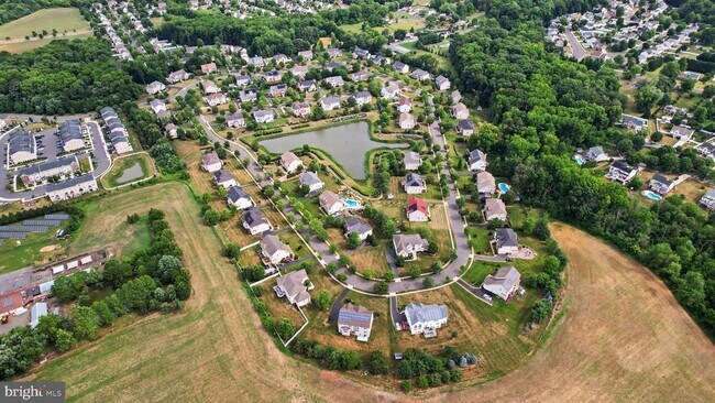 Building Photo - 228 Leffler Cir
