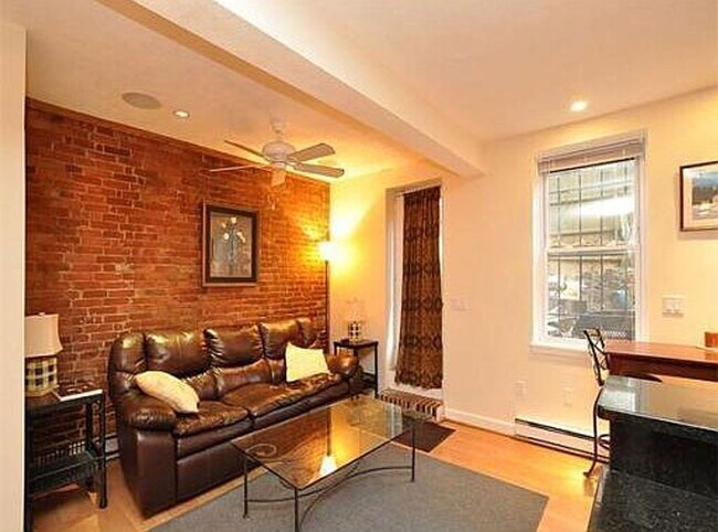Building Photo - Charming South End One Bed with Private Outdoor Oasis – 1 Bed | 1 Bath | 686 Sq F