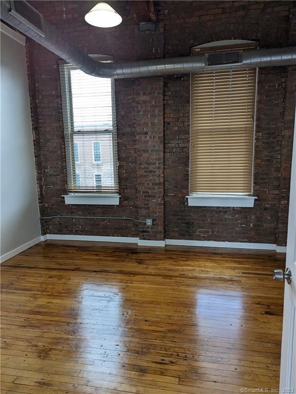 Building Photo - 325 Lafayette St
