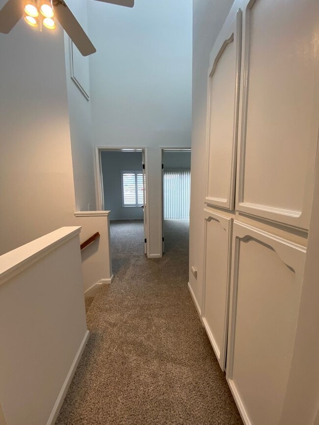 Building Photo - Cambrian 3 bed 2.5 bath townhouse available!