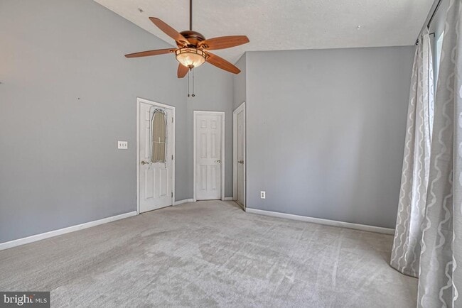 Building Photo - 206 Colgate Dr