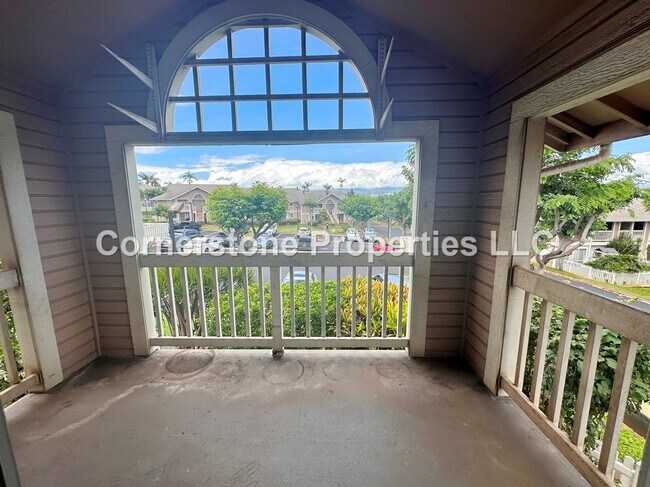 Building Photo - 94-545-545 Lumiaina St