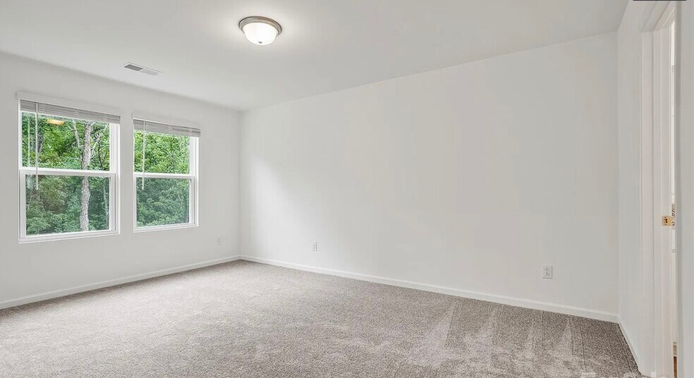 Building Photo - 11028 Wickenden Way