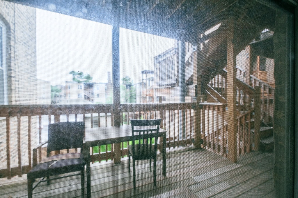 Building Photo - 1917 W Winnemac Ave