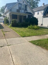 Building Photo - 126 Chamberlin Dr