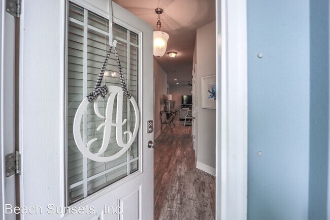 Building Photo - 4 br, 3 bath House - 123 Moonraker Circle