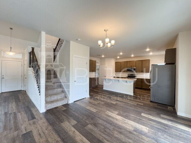 Building Photo - 6933 Bigtooth Maple Dr