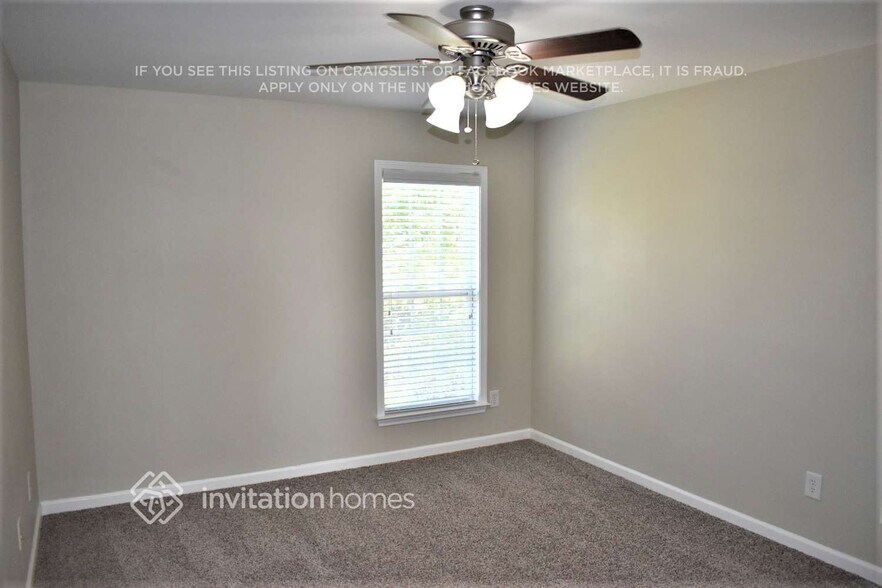 Building Photo - 634 Lorimore Pass