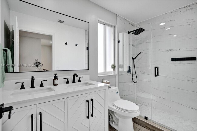 Building Photo - 1381 Sago Ln