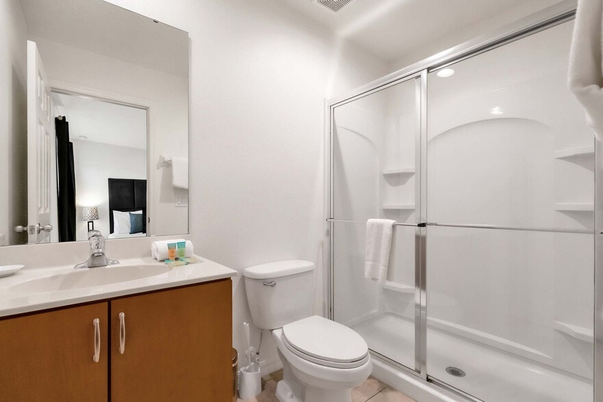 Building Photo - 3023 Bird of Paradise Ln